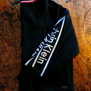 Calvin Klein Perfomance | LG Black Sweatshirt